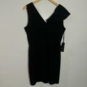 NWT Lulus Black Double V-Neck Little Black‎ Dress XL Minimalist Sleek Date Night thumbnail 4