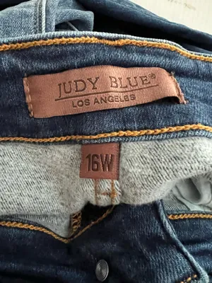 Judy Blue Straight Fit Ladies Jeans thumbnail 4