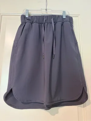 Lululemon Athletic Knee-Length Tennis Skirt Size 4 thumbnail 1