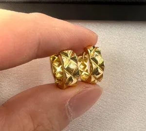 15mm Classic Rhombus Texture Gold Hoop Earrings for Women thumbnail 5