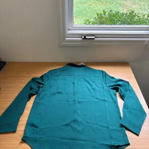 J.Crew Drapey Satin Button Up Top Medium Green Long Sleeve Collared Shirt Preppy thumbnail 7