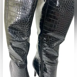 Modatope Black Faux Croc Knee High Boots Edgy Stiletto Heel Pointed Toe Size 6.5 thumbnail 3