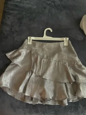 Silver ruffle skirt Size M thumbnail 3