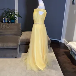 Women’s Yellow Full length Party Prom Dress Size 12 NWOT thumbnail 3