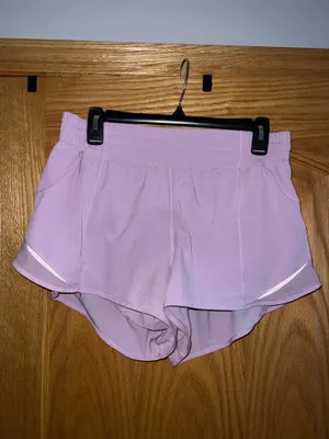 Lululemon Hotty Hot High-Rise Lined Short 2.5 in Vitapink thumbnail 3