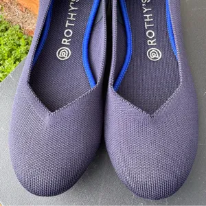 Rothy’s Women’s Knit Flats Size 10 W10 Navy Blue Slip On Comfort Casual Shoes thumbnail 5