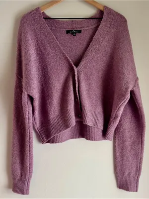 Love Tree Boutique Purple Long Sleeve Cardigan Cropped Sweater Size Large thumbnail 1