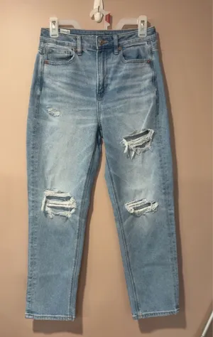 American Eagle Outfitters Distressed Mom Jeans Straight Light Wash Denim 4 thumbnail 1