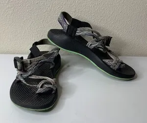 Chacos Women’s Sz 7 Sandals Strappy Outdoor Shoes Slip On thumbnail 1