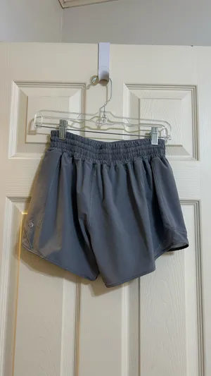 Lululemon Hotty Hot High-Rise 4" thumbnail 3