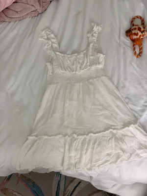 White Dress Size L thumbnail 1