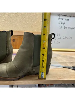 Sorel Lea Wedge Size 7 Olive Green Leather Distressed Ankle Boots Rugged Boho thumbnail 13