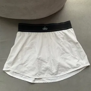 Alo Yoga Match Point Tennis Skirt White S thumbnail 2
