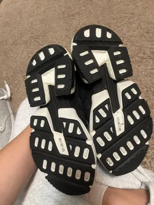 Adidas Pod-S3.1 Black Shoes thumbnail 3