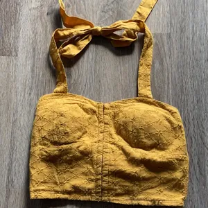 American Eagle Cropped Top w/Tie Back Size XS thumbnail 6