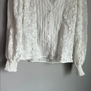 Waimari Magnolia Floral Button-Up Blouse Small thumbnail 8