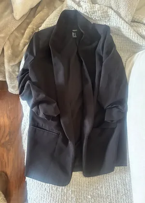 Forever 21 Black blazer thumbnail 1