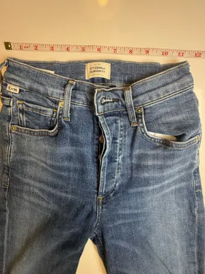 Citizens of Humanity Jeans Isola Short Boots in Lawless Wash, Button Fly Size 24 thumbnail 8