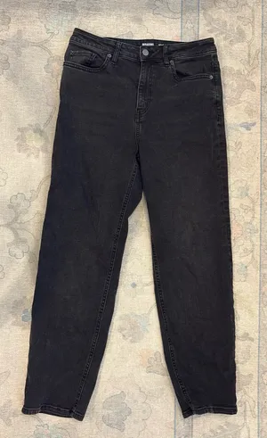 Amazon black Jeans thumbnail 1