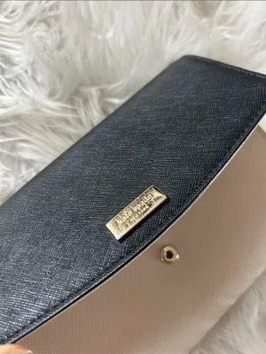 kate spade Black and Cream Bi-Color Saffiano Wallet no strap thumbnail 7