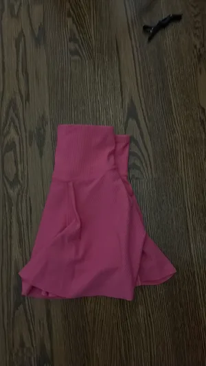 Old Navy comfy pink skirt thumbnail 3