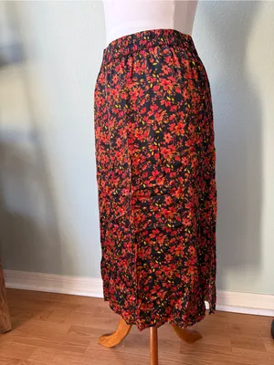 GAP Floral Midi Skirt with Side Slit Size Large thumbnail 3