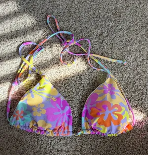 Princess Polly Swim Top thumbnail 1