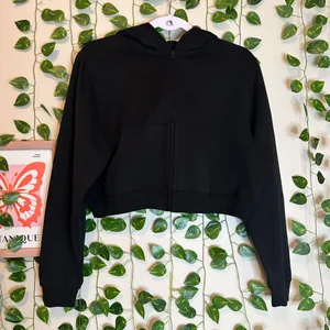 Women's Cropped Hoodie Jacket skims XL new with tags thumbnail 1