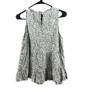 Universal Threads Women's Sleeveless Floral Ruffled Top thumbnail 2