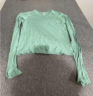 Old Navy Active Women's Teal Seamless Long Sleeve Cropped Athletic Top Sz L thumbnail 1