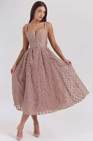House of CB Lovely French Rose Jacquard Sweetheart Neckline Midi Dress M thumbnail 1