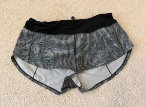 Lululemon Shorts Speed Up 2.5" thumbnail 1
