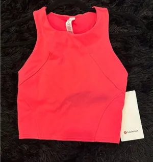 Lululemon NWT  Wunder Train Cropped Tank thumbnail 3