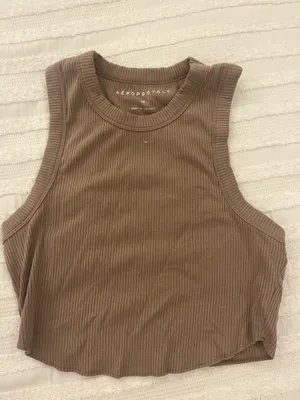 Aeropostale thumbnail 1