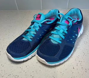 Nike Flex 2013 Run Shoes Sneaker Blue Aqua Pink Athletics Running Workout Size 8 thumbnail 1