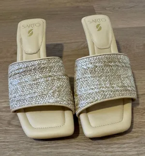 SARTO Franco Sarto Betty 2 Woven Raffia Heeled Sandals Natural 7.5M thumbnail 1