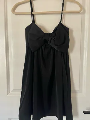 Olivaceous Dress thumbnail 3