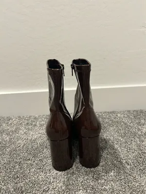 Brown Leather Boots Size 9 thumbnail 2