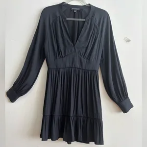 Banana Republic Black Women’s Ruffle Tiered Long Sleeve Mini Dress Size S/P thumbnail 2