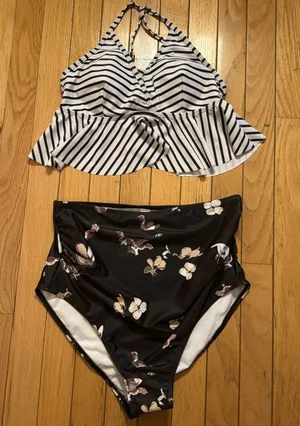 Maternity Stipend & Floral Bikini Black Women’s M thumbnail 1