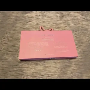 🆕 Luxe + Willow Microwavable Satin Eye Mask with Clay Beads thumbnail 4