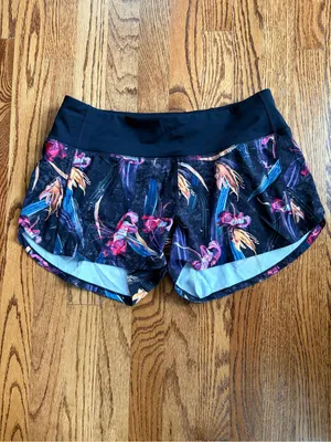 Lululemon Speed Up Low-Rise Lined Short 2.5" Veiled Floral Black Multi Sz 8 thumbnail 6