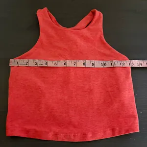 Beyond Yoga Spacedye Focus Cropped Tank in Fresh Coral Size Small thumbnail 10