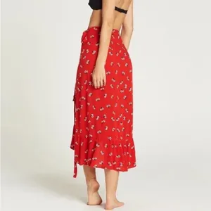 Billabong Dancing Till Dawn Red Floral Midi Wrap Skirt Size Medium thumbnail 2