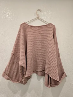 Free People "I Can't Wait" sweater Cropped Oversized Sweater Pink L thumbnail 4