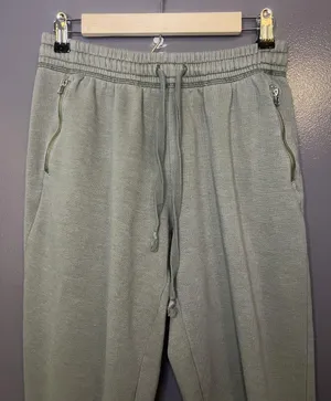 Aerie Sweatpants Womens Small Green Fleece Jogger Zip Pockets Lounge Cuffed thumbnail 1