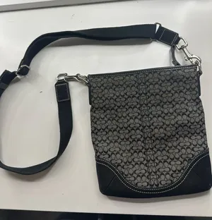 Coach thumbnail 1