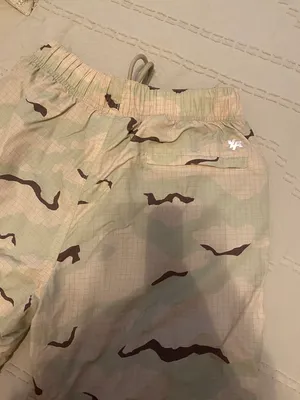 Young la Pants thumbnail 4
