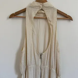 Alice + Olivia Sequin Beaded Mini Dress Size Medium Cream neutral party thumbnail 7