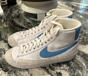 Nike Blazers thumbnail 1